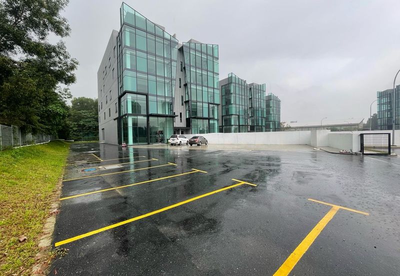 Novus Business Park, Glenmarie