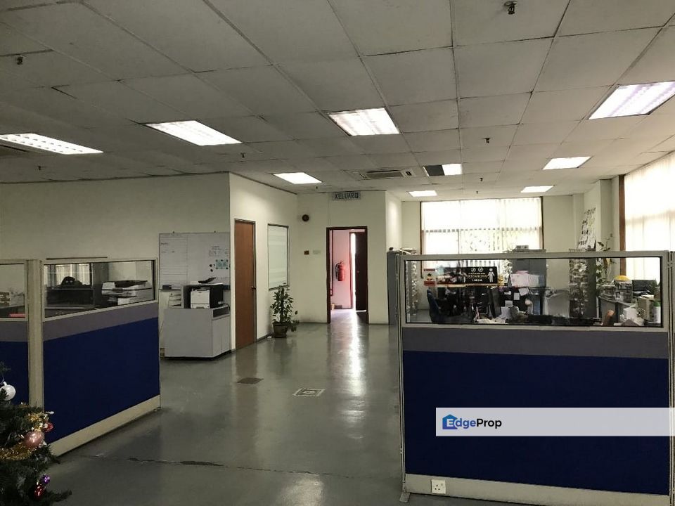 Subang Taman Perindustrian Subang Warehouse 1sty Land 2.1 Acres 56,000sf Build Up, Selangor, Subang Jaya