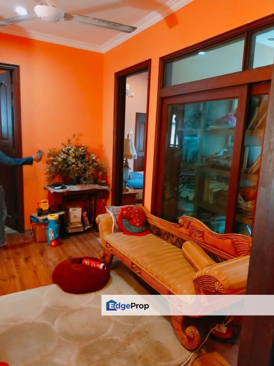 Ampang Beverly Heights 2sty Semi D Fully Renovated Timber Fully Furnished, Selangor, Ampang