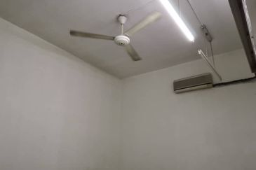 Paramount Garden (Taman Paramount)