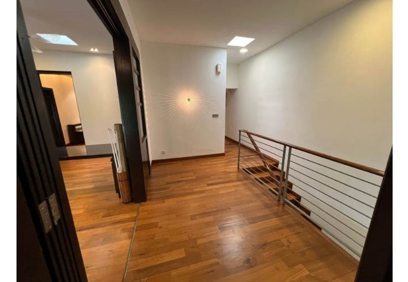 Paramount Garden (Taman Paramount)