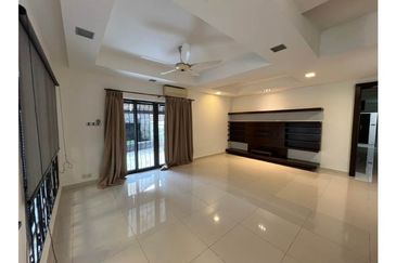 Paramount Garden (Taman Paramount)