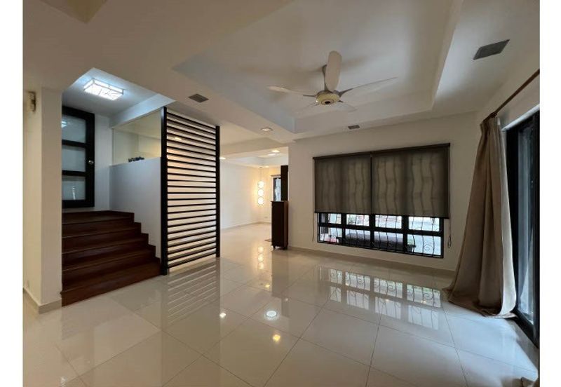 Paramount Garden (Taman Paramount)