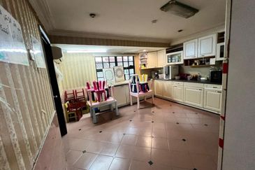 3 sty semi D Renovated at Segambut Laman Damansari