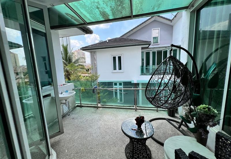 3 sty semi D Renovated at Segambut Laman Damansari