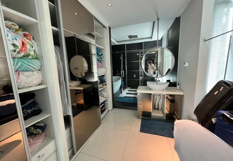 3 sty semi D Renovated at Segambut Laman Damansari