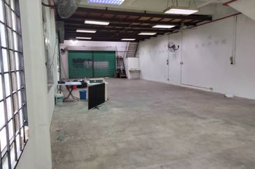 Taman Perindustrian Subang USJ 1