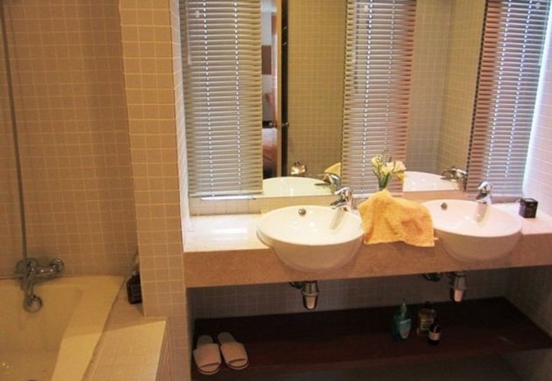 10 Semantan Suites (Sematan Avenue)