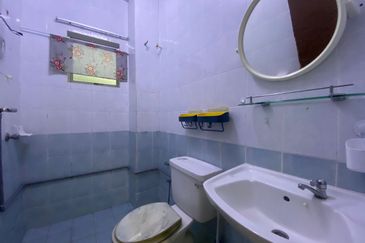 SL 11, Bandar Sungai Long