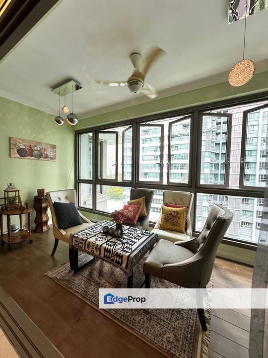 Mont Kiara Seni 2350sqft Interior Design Renovated Middle Floor Facing Inside Pool Facilities, Kuala Lumpur, Mont Kiara