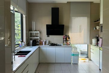 10 Damansara Heights