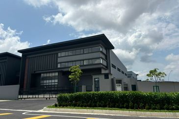 Elmina Business Park