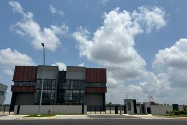 Elmina Business Park