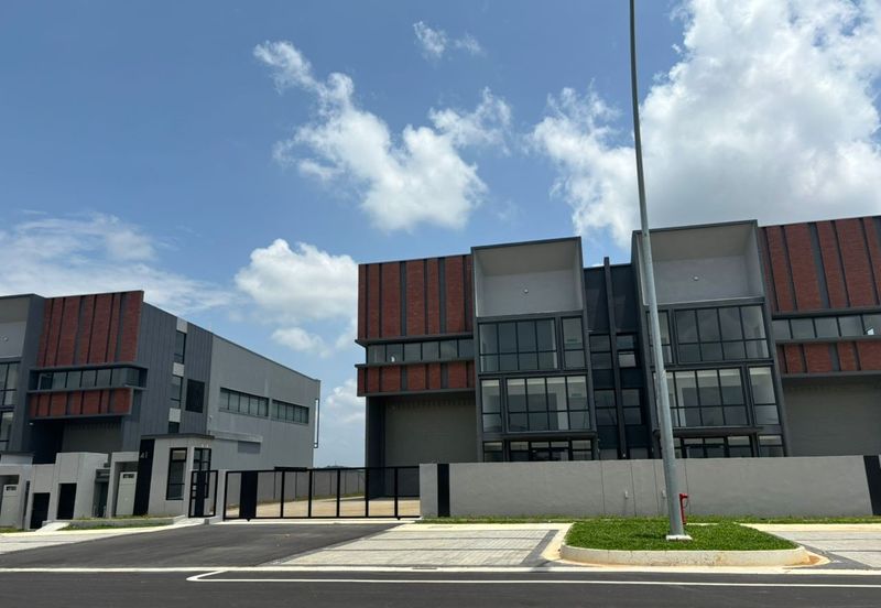 Elmina Business Park