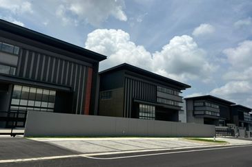 Elmina Business Park