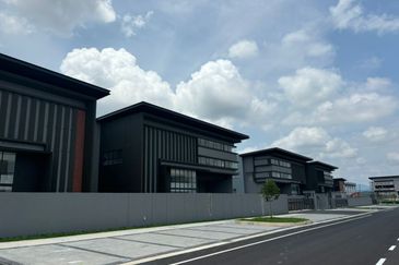 Elmina Business Park