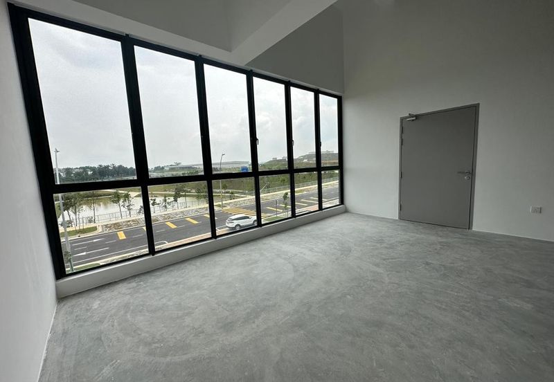 Elmina Business Park