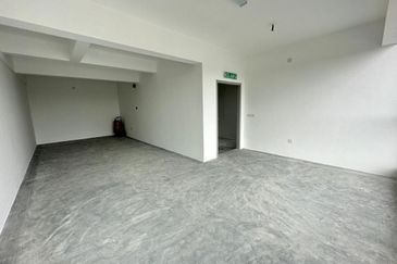 Elmina Business Park