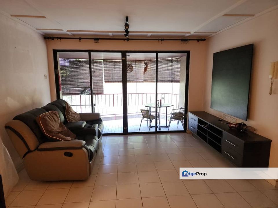 Bangsar Puteri 1066sqft Well Kept Low Floor, Kuala Lumpur, Bangsar