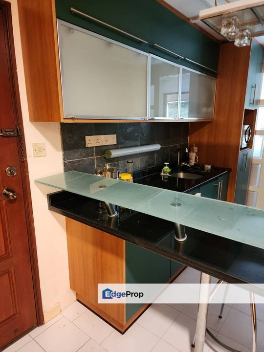 Bangsar Puteri 1066sqft Well Kept Low Floor, Kuala Lumpur, Bangsar