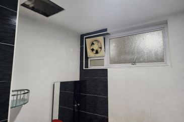 D'Piazza Condominium