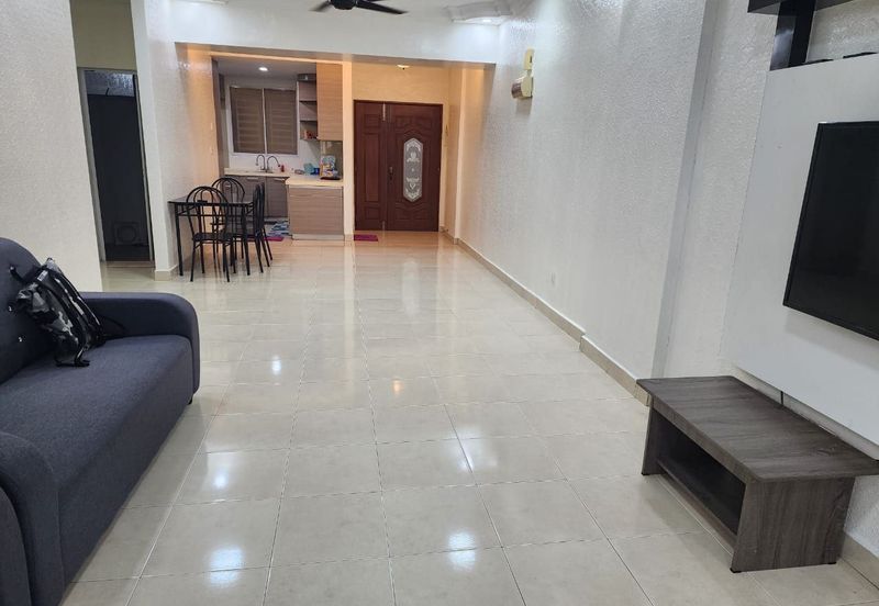 D'Piazza Condominium