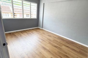 Desaria Sri Merpati Flat