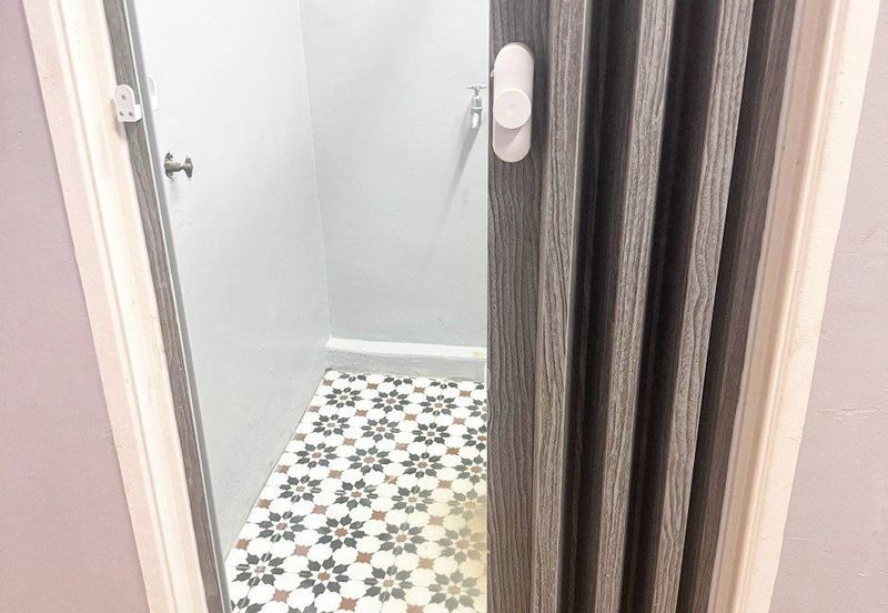 Desaria Sri Merpati Flat