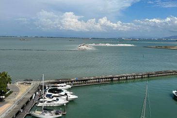 The Suites @ Waterside(Straits Quay)