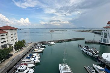 The Suites @ Waterside(Straits Quay)