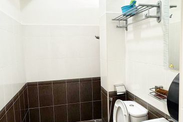 2STOREY TERRACE Medan Goh Guan Ho Ayer Itam 