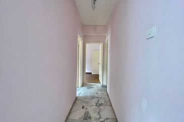 SRI CEMPAKA APARTMENT Bandar Puchong Jaya 