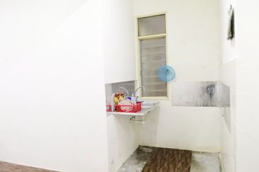 Pangsapuri Prestij 3 Balik pulau