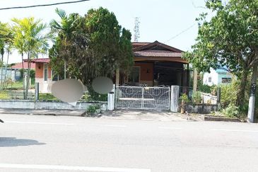TERRACE KAMPUNG  Jalan Permatang Buloh Penang