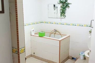 TERRACE KAMPUNG  Jalan Permatang Buloh Penang