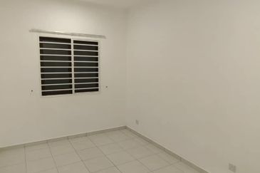 DOUBLE STOREY TERRACE Jalan setia permai 3