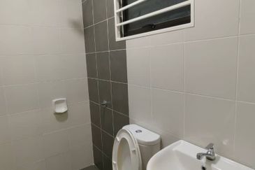 DOUBLE STOREY TERRACE Jalan setia permai 3