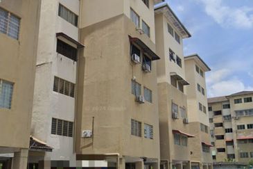 Seri Tanjung Apartment (Rose Court)