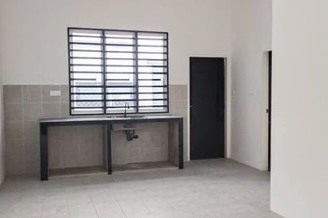 YARRA PARK Bandar puteri Jaya 