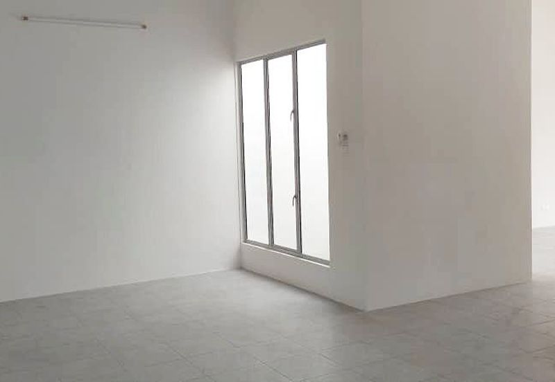 YARRA PARK Bandar puteri Jaya 