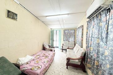 Double STY Cluster house Bayan Baru Penang 