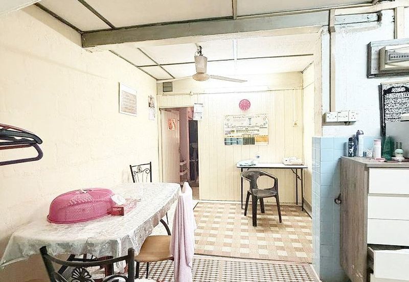 Double STY Cluster house Bayan Baru Penang 