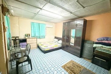 Double STY Cluster house Bayan Baru Penang 