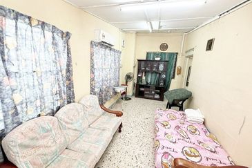 Double STY Cluster house Bayan Baru Penang 