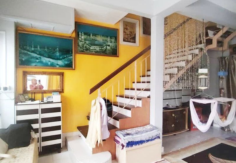 CLUSTER UNIT. PUNCAK ALAM SELANGOR 