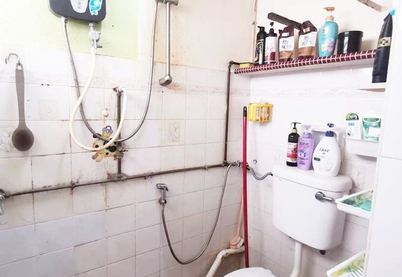 BLOCK 4B AYER ITAM PENANG ISLAND