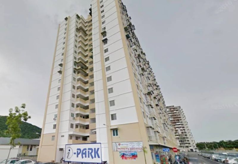 I park Apartment