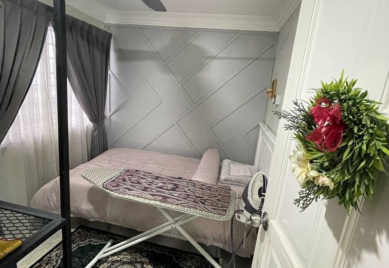 Kondo Rakyat (Desa Pantai Flat)