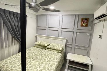 Kondo Rakyat (Desa Pantai Flat)