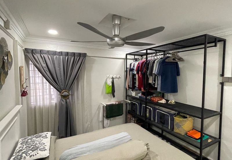 Kondo Rakyat (Desa Pantai Flat)